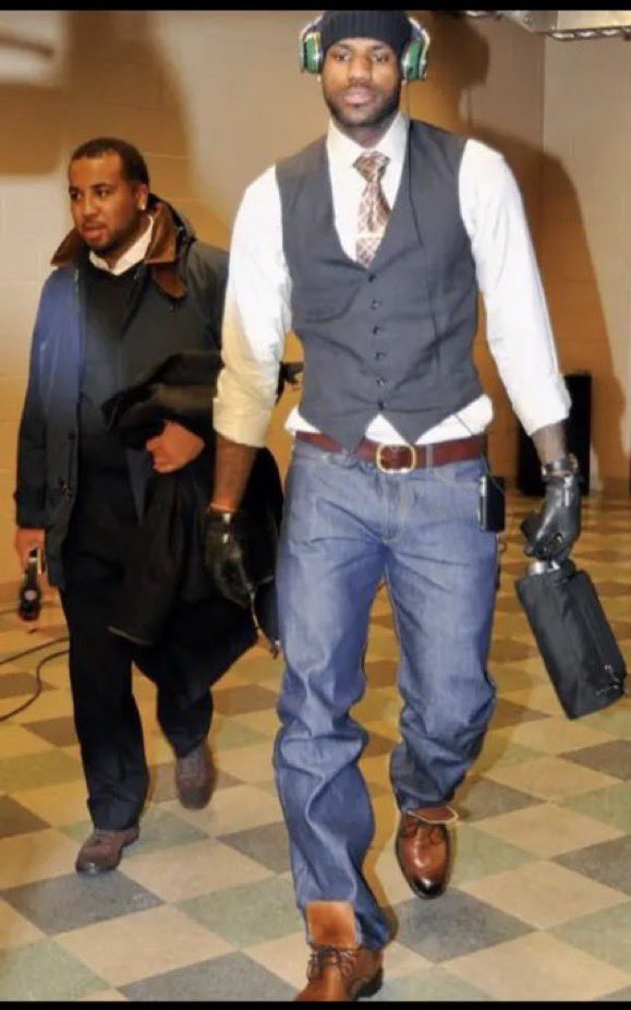 ayeejuju's tweet photo. nah this was an insane era LMAOOO https://t.co/jDGdU30Qqp