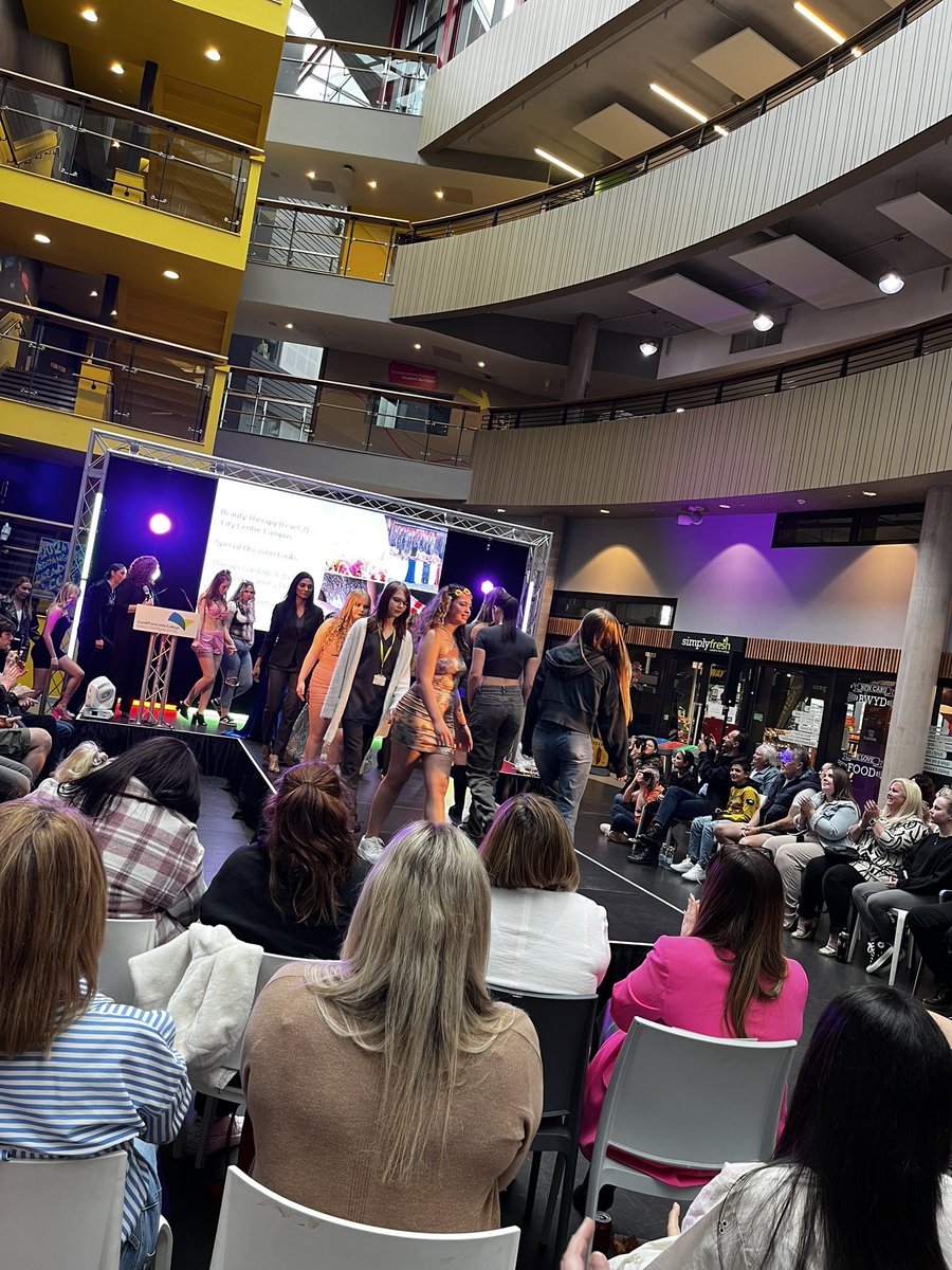 CAVC's tweet photo. The CAVC Hairdressing, Beauty and Theatrical Make-up End-of-Year Show and Student Awards are underway here in the Atrium at City Centre Campus.

We’re excited to see our students showcase their talents on the catwalk! https://t.co/BvQljZzpjt