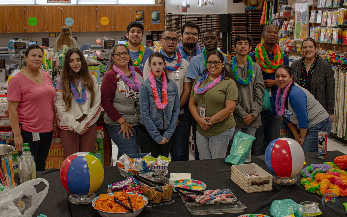 Thank you to the @NISDReddix kids for helping us out in the Resource Room. We hope you have a wonderful summer! #WhatsHappenedAtNAC #LetsTeachAndLearnNISD #ThisIsNorthside #BeLegendary #TeamNISD #TeamNorthside