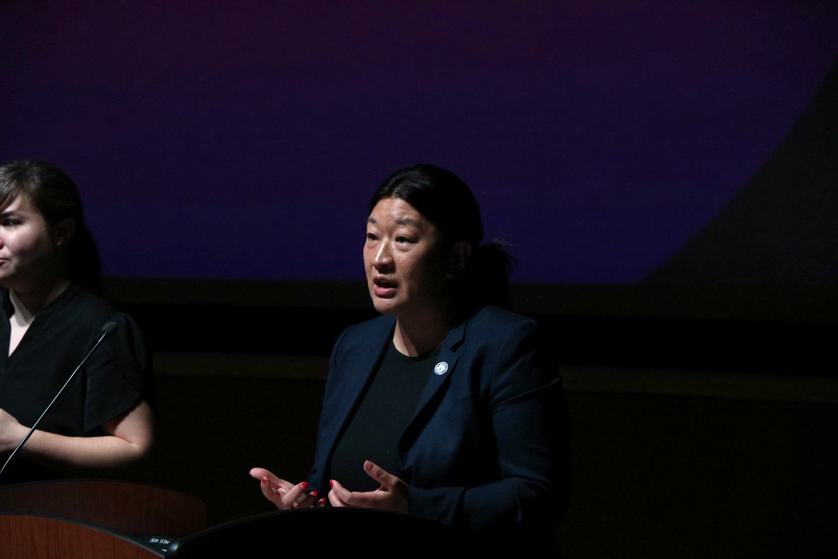 NY_SLA's tweet photo. SLA Chair Lily Fan spoke to a packed house at the @nysmuseum in Albany today. She spoke on what it was like growing up as a Chinese immigrant in America and her storied history leading up to being confirmed as the Chair of the Authority nearly one year ago. https://t.co/mW0qN31nAU