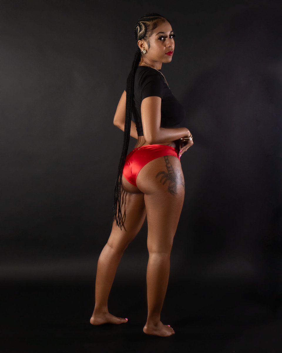 unknown_baddest's tweet photo. 🥵🥵❤️‍🔥

Modeling agency @unknown_baddest 
Model @jukaraunique 
Content @royal_enter_ https://t.co/4SO0llwndi