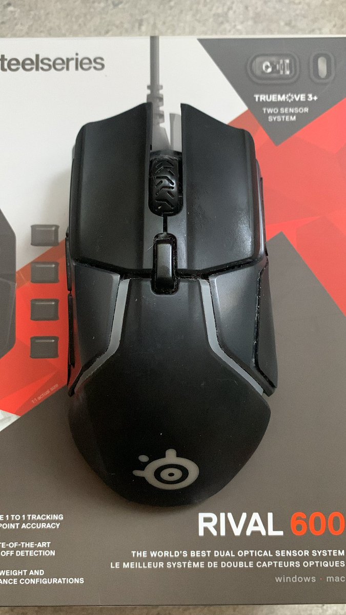 5 év után, ma reggel úgy döntött, hogy nem kapcsol be többé. 
Köszönöm a számtalan játékot, élmény volt minden perce. 🩷👾