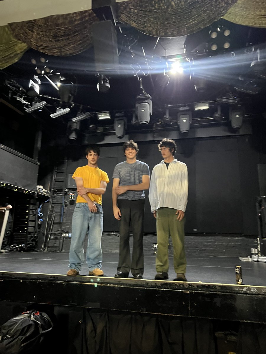 Wallows (@wallowsmusic) on Twitter photo Hello from New York. ‘Model’ has officially started releasing around the world…
Don’t miss the livestream from Bowery Ballroom tonight at 9pm ET on <a href="/amazonmusic/">Amazon Music</a>’s twitch channel and Prime Video.
‘MODEL’ THE ALBUM OUT AT MIDNIGHT Hello from New York. ‘Model’ has officially started releasing around the world…
Don’t miss the livestream from Bowery Ballroom tonight at 9pm ET on <a href="/amazonmusic/">Amazon Music</a>’s twitch channel and Prime Video.
‘MODEL’ THE ALBUM OUT AT MIDNIGHT