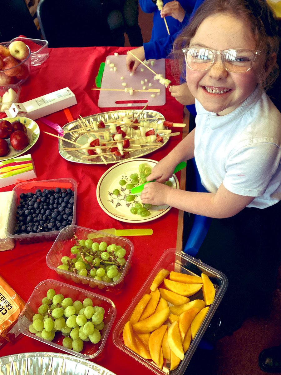 orchardsac's tweet photo. Their faces say it all! A fantastic lesson for #DesignAndTechnology experimenting with healthy food by making skewers. They then had to evaluate what they liked and what they would change.
#year2 #healthyeating @greenheartLP https://t.co/pTTU23Ykoa