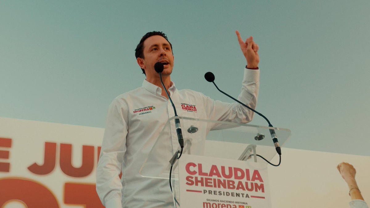 FernandoRVM's tweet photo. No hay palabras para describir el gran apoyo que recibió nuestra candidata a la presidencia, la Dra. @Claudiashein, en este gran cierre estatal.

Estamos haciendo historia… no dudo que veremos más presidentas a lo largo del futuro de México, pero la PRIMERA, solo habrá una… mi presidenta, la Dra @Claudiashein .

Demostramos una vez más que todo Hermosillo y Sonora, está con la Doctora. 

#ClaudiaPresidenta #SonoraConClaudia