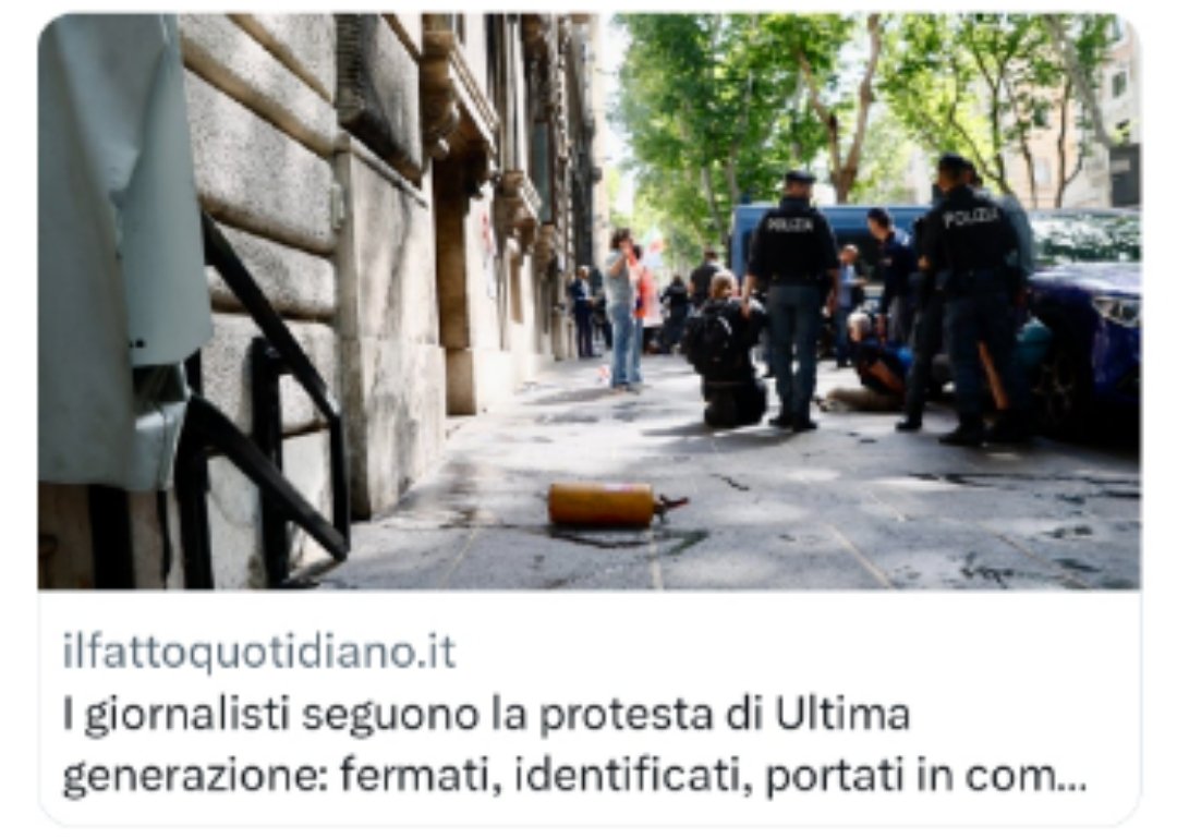 Il ripetersi di fatti che rimettono in discussione la #libertàdistampa chiedono una vigilanza democratica.
È importante accertare al piú presto quanto accaduto.
Con questo Governo l'Italia è già meno Europa.
Solidarietà ai colleghi Nittoli, Barsoum e di Matteo.

@nomfup