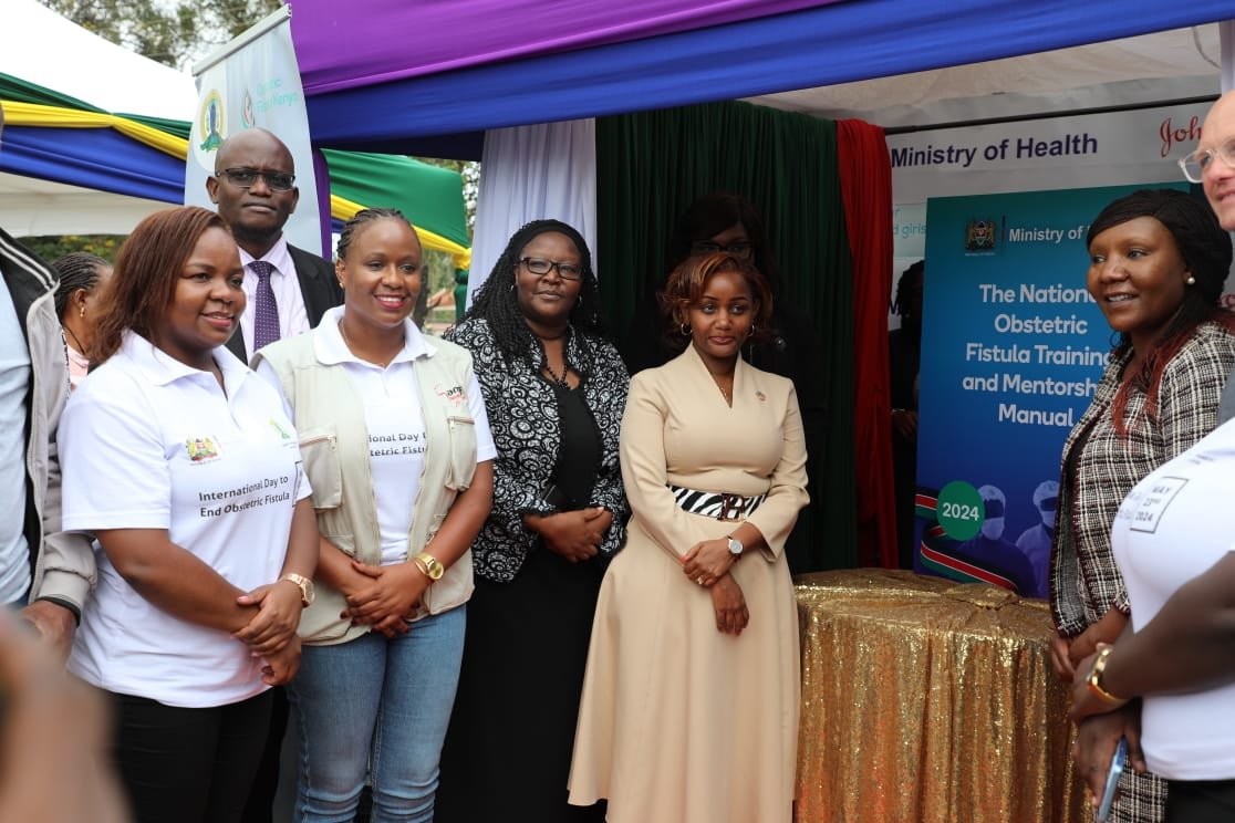 Amref_Kenya's tweet photo. Today, during the commemoration of #IDEOF, @MOH_Kenya, in collaboration with partners, launched The Obstetric Fistula Training and Mentorship Manual for #fistula surgeons who provide life-transforming care to a greater number of women suffering from fistula. #LetsEndFistula @UNFPA @FDSAfrica @MPESA_FDN @MOH_Kenya