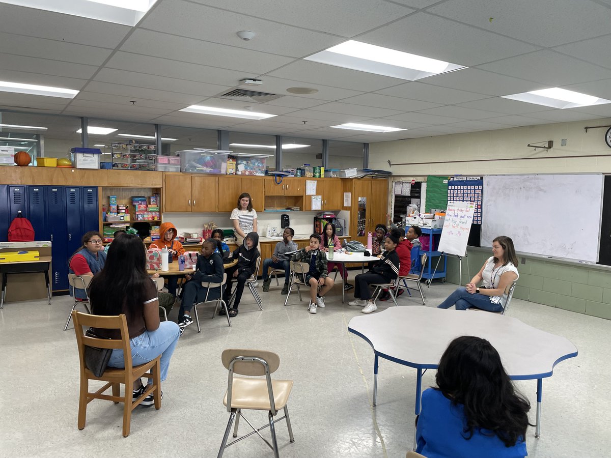 BCPS_SPrice2's tweet photo. Carney ES Students had the privilege of meeting with Former Cougar Alum and Current BCPS SMOB, Ms. Kayla Drummond.
She offered her advice on being an impactful leader to our current House Ambassadors!  It was great to welcome her back to Carney!
@sgregorybcps @CaronRitter @BCPS1 https://t.co/vjhYNqvXp4