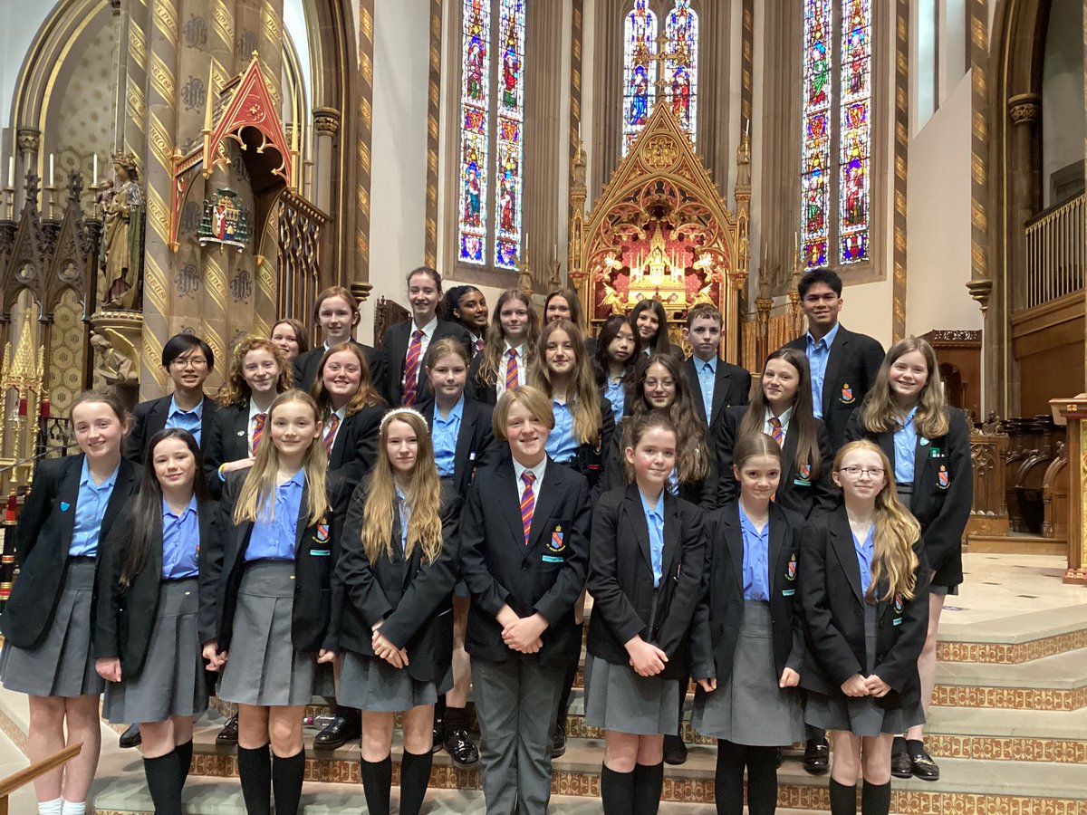 A beautiful Good Shepherd Mass at St. Chad’s Cathedral today, and an opportunity to celebrate the wonderful work of Father Hudson’s Care. @OurLadyandAllS1 @FatherHudsons @stpeterscatholicsch