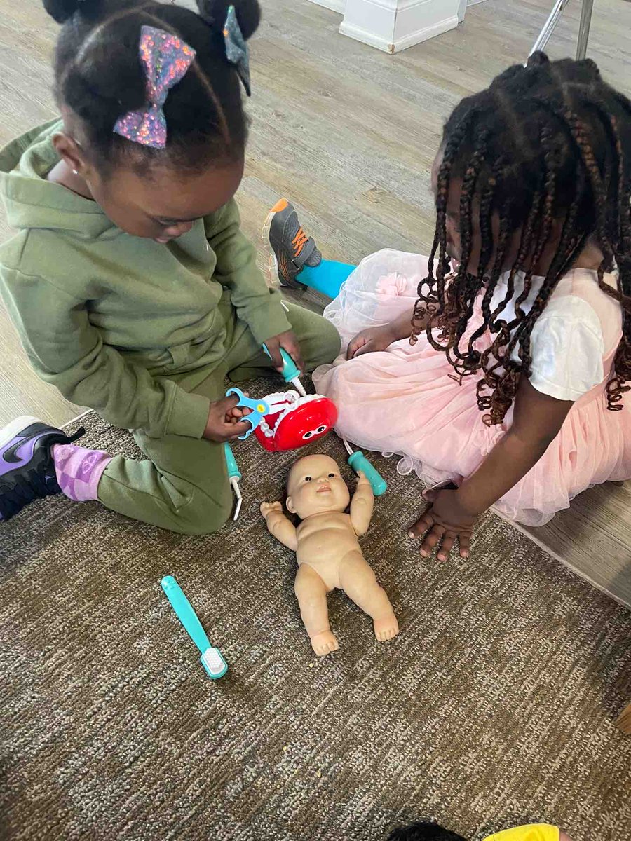 muppetschildren's tweet image. Preschoolers at Morningside are diving into the world of hygiene, starting with the importance of dental care! 🦷 

#ChildcareEducation #HealthySmiles #PreschoolLearning #MorningsideKids #DentalHygiene #EarlyLearningJourney #VVCS #VictoriaVillage