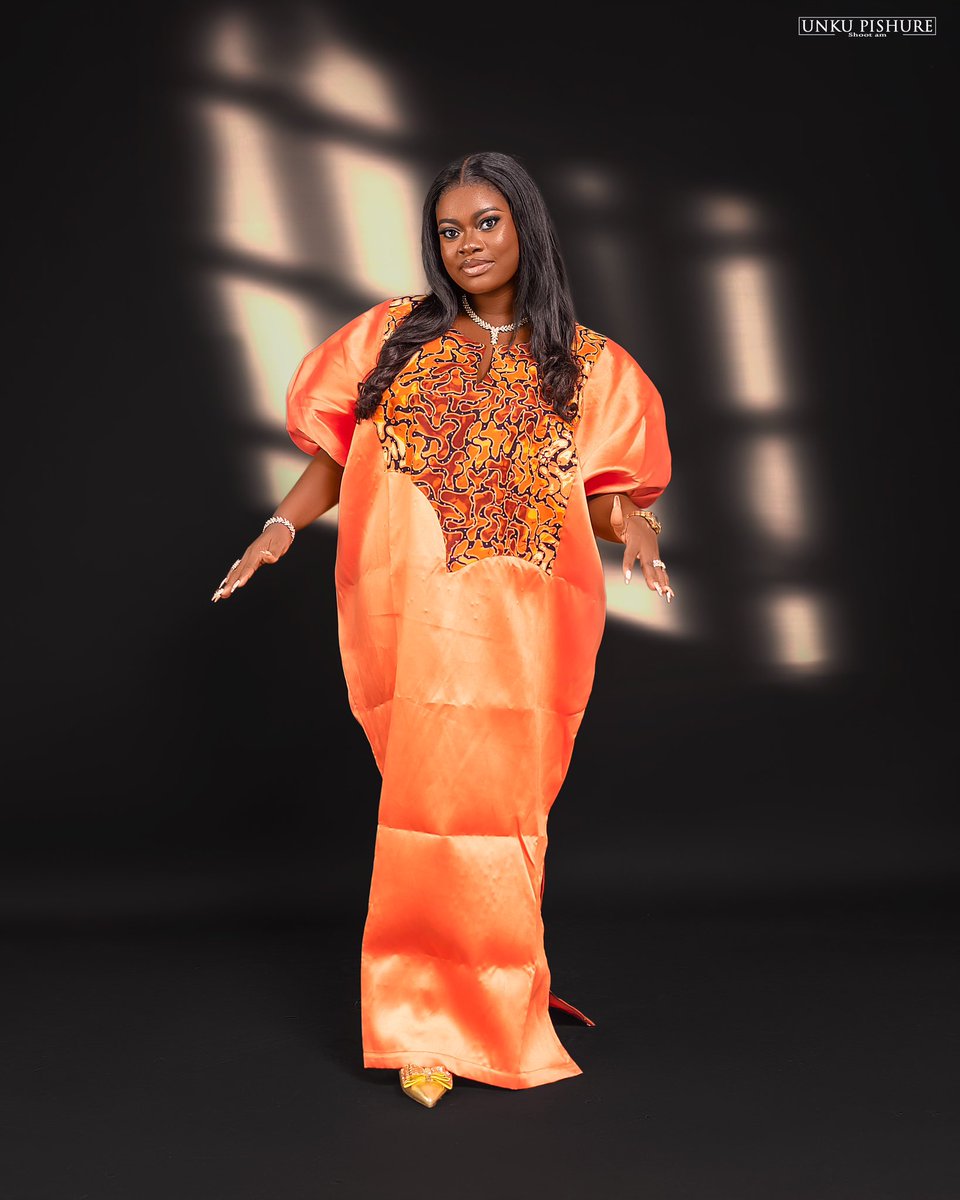 teequartz's tweet photo. Happy birthday Titilayomi🎉🎉

Welcome to your season of Becoming and reigning in magnificent places darling.. https://t.co/P5yVscGhQx