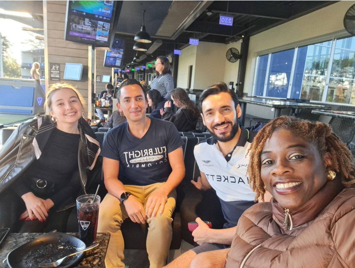 On April 5th, the Georgia chapter hosted a Young Alumni event at Top Golf! 

See more upcoming chapter events across the USA on the national event calendar: buff.ly/3ZJQF16 #Fulbright #FulbrightAlumni #FulbrightChapters