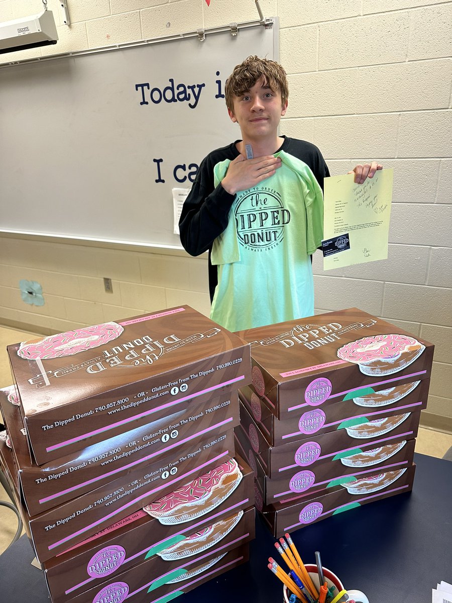 MsChatterton's tweet photo. Another Outrageous Request answered… donuts for the whole class as well as teachers! 🍩 https://t.co/AZxRIwnkpr