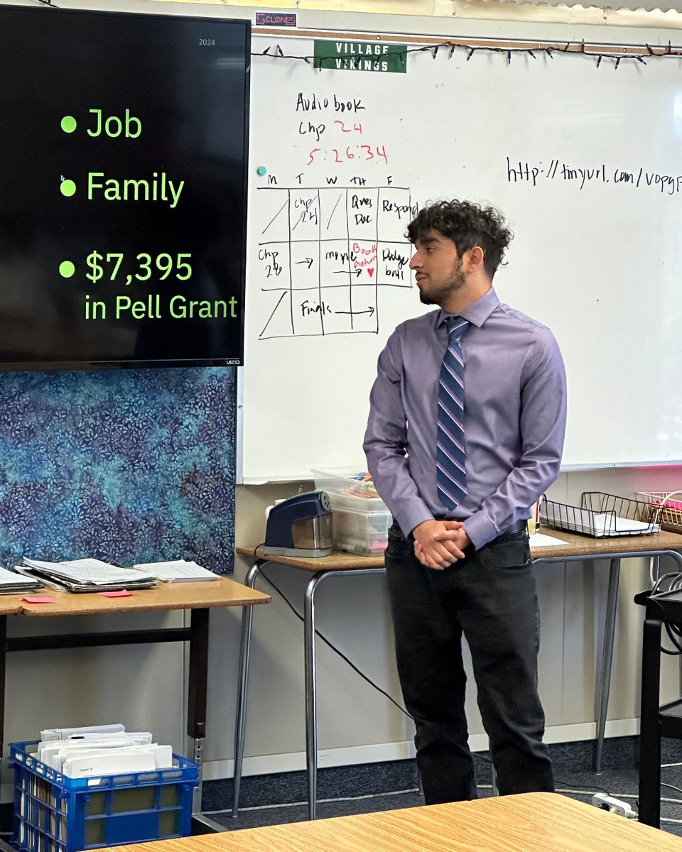 _vo_hs_'s tweet photo. Our Class of 2024 aims to succeed academically, professionally and personally! Last week, seniors gave Post Graduation Plans to show what goals they are setting for themselves. We are so excited to celebrate these determined and empathetic students tonight during Senior Night! https://t.co/MudD5PkAtn