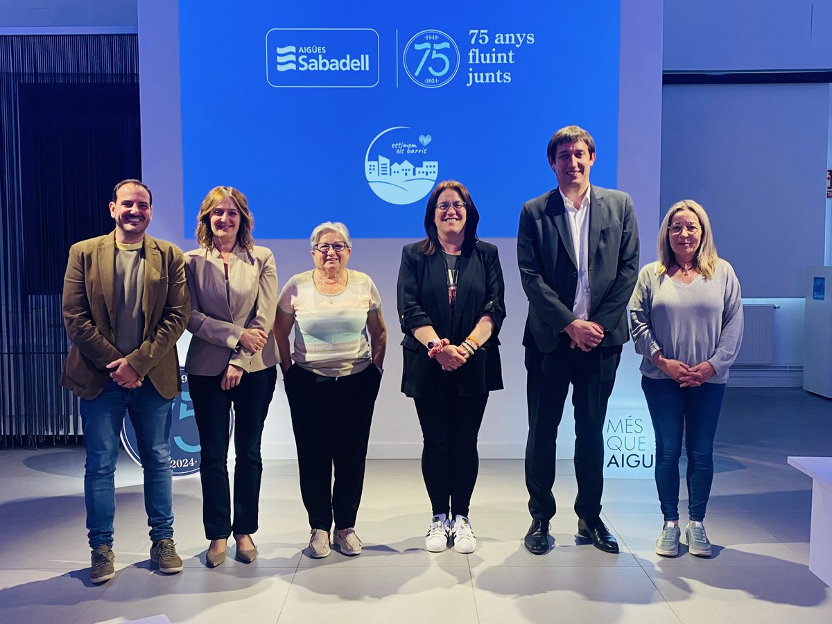 Seguim rendint comptes, escoltant i donant resposta a les inquietuds de les entitats veïnals de #Sabadell

Avui, amb membres de l’@avvespronceda1 i <a href="/avcampoamor/">avcampoamor /🍉</a>, del #Districte6, i la seva regidora, <a href="/marmoligarcia/">marmolinagarcia</a>

Gràcies per l’interès!

#implicats