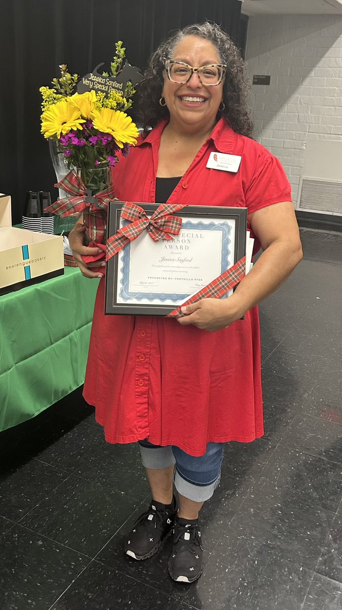 Kathleen (@kashworth12) on Twitter photo Congratulations Jessica! Your hard work and dedication to providing Foothill’s students with an outstanding school meal experience has been recognized with PTA’s “Very Special Person Award.” <a href="/ArcadiaUnified/">Arcadia Unified</a> Congratulations Jessica! Your hard work and dedication to providing Foothill’s students with an outstanding school meal experience has been recognized with PTA’s “Very Special Person Award.” <a href="/ArcadiaUnified/">Arcadia Unified</a>