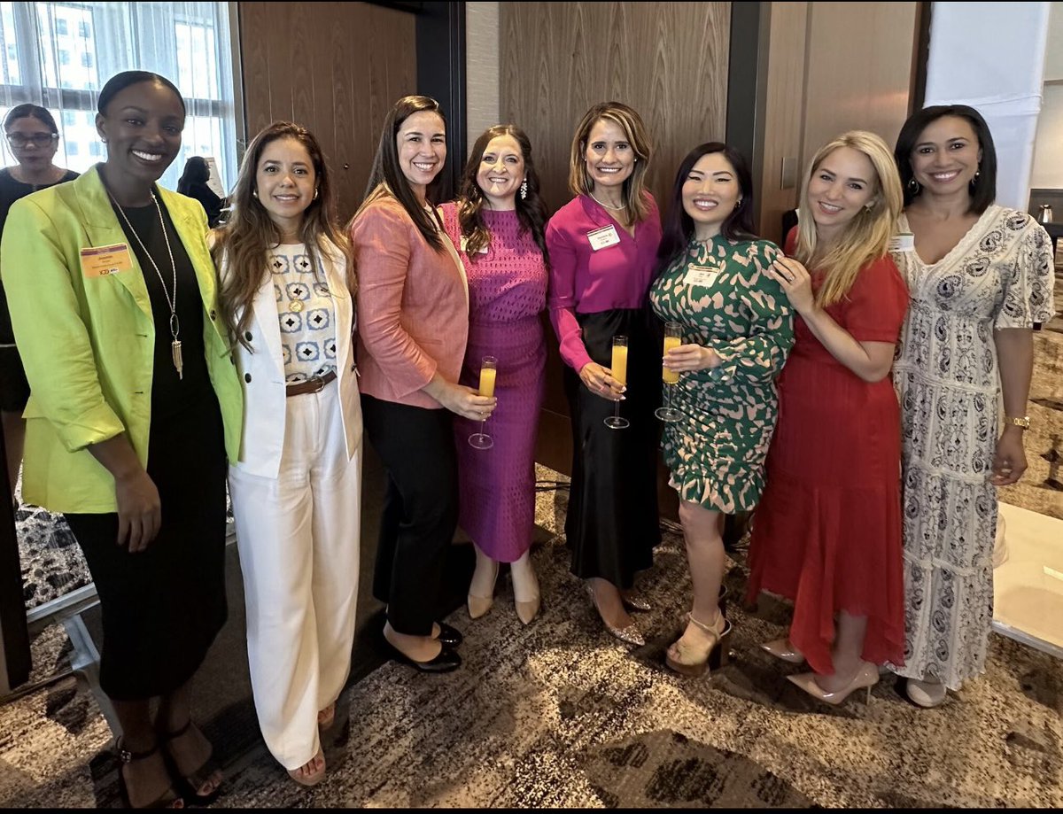 Had an incredible time at the 23rd Annual Women @UnitedWayMiami Breakfast, featuring @AWilkisWilson, @Gilt & @GlamSquad co-founder & @ClerisyCapital Managing Partner. Proud to share this #WomenInLeadership moment with inspiring women dedicated to a #StrongerMiami. What a year!