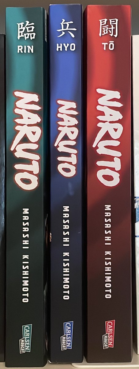 ___Mikako___'s tweet photo. Dinge, die sich mir seit 20+ Jahren nie erschlossen haben:
Wie kann sowas bitte passieren, @carlsen_verlag?

Denkt man sich „Lass mal den Schriftzug beim 2. Band ändern - ach nee, ist sieht doch doof aus, lass mal wieder zurück.“ oder was? 😂😅
Als Sammler ist das grauenvoll 🥲😭 https://t.co/4gKEZMaEIp