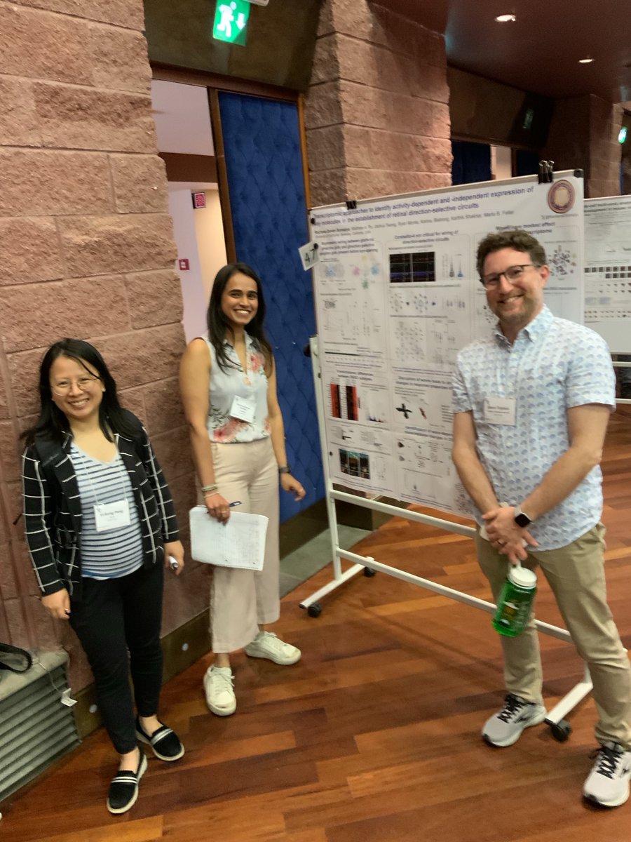 FellerMarla's tweet photo. Collaboration with ⁦@shekharlab⁩ presented for first time #GRCVisualSystems led by ⁦@RachanaDSomaiya⁩ and Matthew Po. With ⁦@PengYRLab⁩ ⁦@RobertHindges⁩ and JASON Triplett https://t.co/oflPBlY8HL