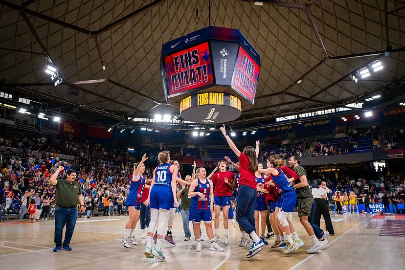xals66's tweet photo. El Barça renuncia a su plaza de Liga Femenina por problemas económicos
Las dificultades económicas provocan que la sección femenina del conjunto culé pase a jugar en la segunda categoría
https://t.co/0p2dgzkdWq https://t.co/9eoJcgPqA3