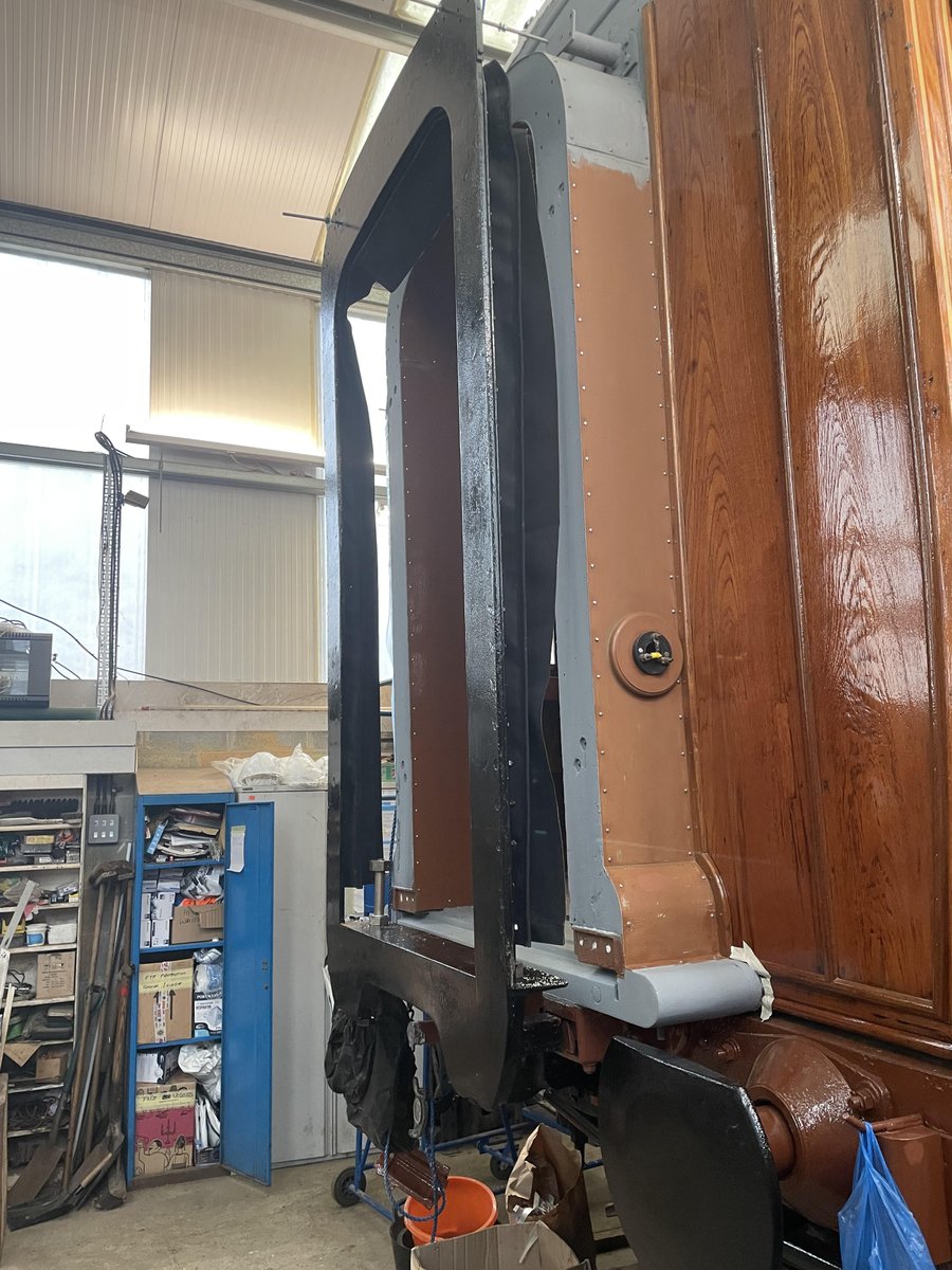 LNER Coach Assn tweet media