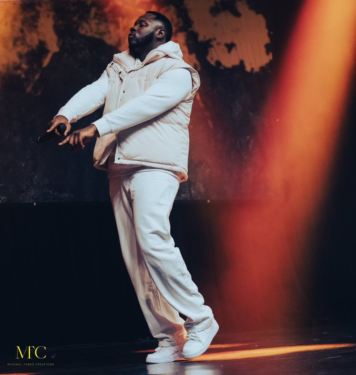 ShadrackAmonooC's tweet photo. No Matter The Situation You’ll Surely Breakthrough,
Even If The Situation Is 𝐁𝐞𝐲𝐨𝐧𝐝 𝐊𝐨𝐧𝐭𝐫𝐨𝐥 ❕
Head Up Young King @Medikalbyk 👑 💫 https://t.co/Oom9uOjb0X