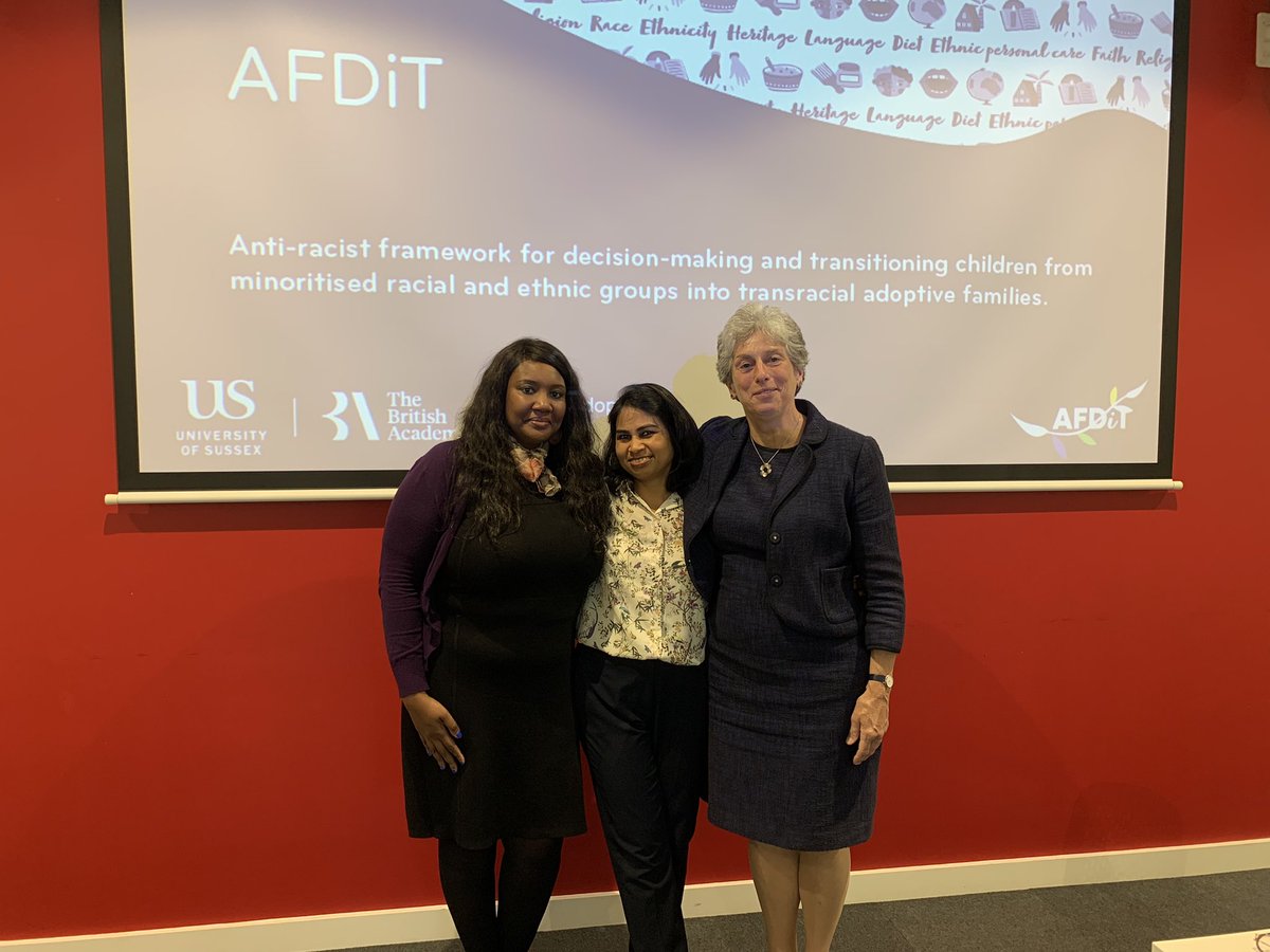 sspuhan's tweet photo. At the launch of #AFDiT framework. It’s wonderful to be part of the brilliant project with @DrTamCane &amp; Prof. Gillian Ruch. @sarahjohal1 

See our framework here👇🏼
https://t.co/OD3fCGeJdD https://t.co/gzrJO6oQKY