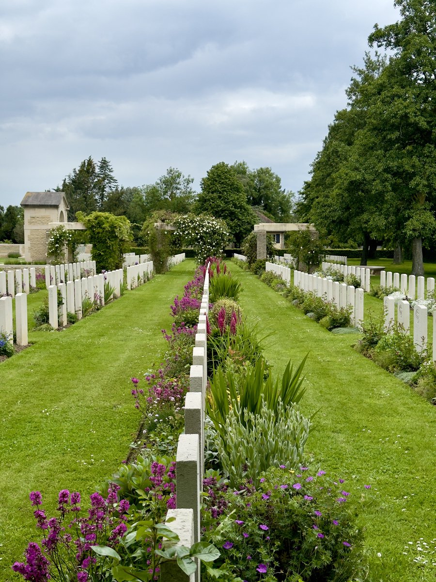 My team is in the middle of preparing the #DDay80 as here at the @CWGC Tilly-Sur-Seulles war cemetery. Good job @sst_raphael and Dominique 👏