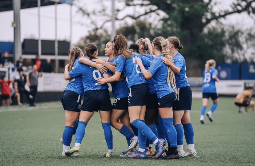 Ruby_sealeyy's tweet image. My time at @BTFCWomen  has come to an end. I would like to thank Greg lake, kim coster, the coaching staff, the players and supporters  for everything they have done for me, I have loved every minute of my 3 seasons at the club. Thank you 💙💙
