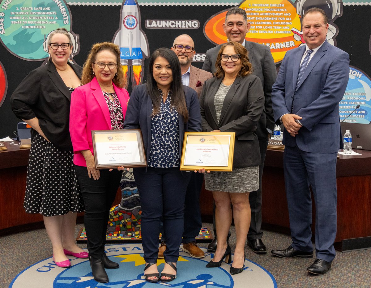 #CVESD is proud to recognize Lalaine Perez, our Language Development Executive Director, who was honored as a Biliteracy Champion at the 23rd Annual Leadership in Biliteracy Symposium by the @SanDiegoCOE. Thank you, Ms. Perez, for your outstanding contributions to our community!