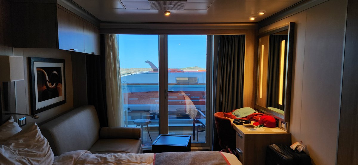 theshinyman's tweet photo. @HALcruises enjoying my "partially obstructed view" from my veranda suite on the MS Nieuw Statendam :/ https://t.co/gcmK3FwnYB