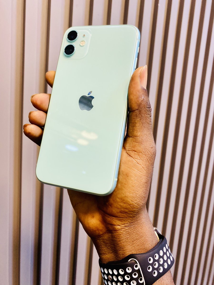 GhFabrizio1's tweet photo. @Asafopowers iPhone 11 
64gig 
BH 91
Face ID ✅
True Tone ✅
Ghc 3200
☎️0209454489
📍Achimota https://t.co/2lPyWjNfyb