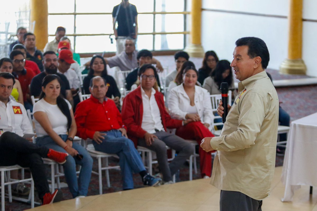 ¡La juventud no es el futuro, es el presente! Nuestra candidata a diputada federal Luz Rubio y su compañera de fórmula Andrea Rojas organizaron el foro para jóvenes,un espacio vital donde nuestras voces se escuchan y nuestras ideas cobran vida. Vota #5de5xPT