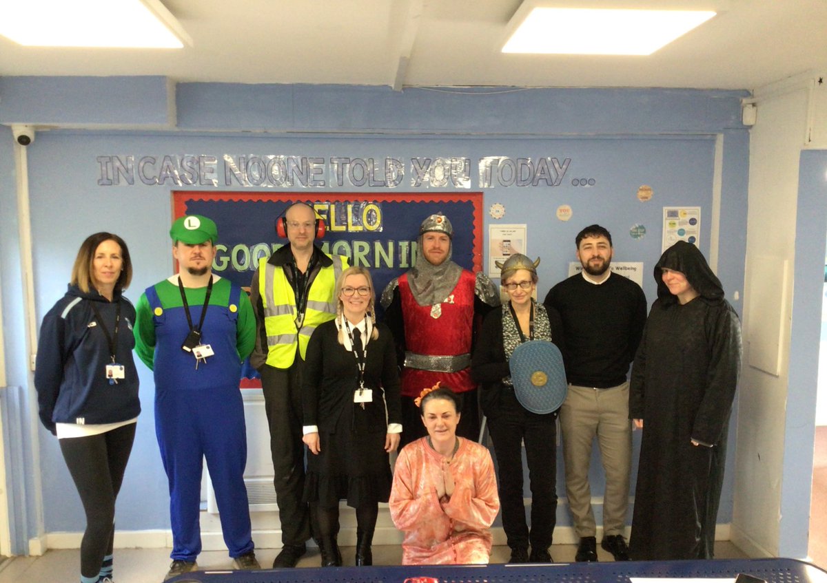 AltusSchoolAP's tweet photo. We do things a bit differently in AP….We can guarantee it’s never dull! 

We are looking for a creative &amp; ambitious teacher of KS3 English. Come and join our team &amp; be a part of a new and growing school in #Gloucestershire 

Find out more here https://t.co/adG4QLXxU7

#thisisAP https://t.co/jLaHNhRJZ7