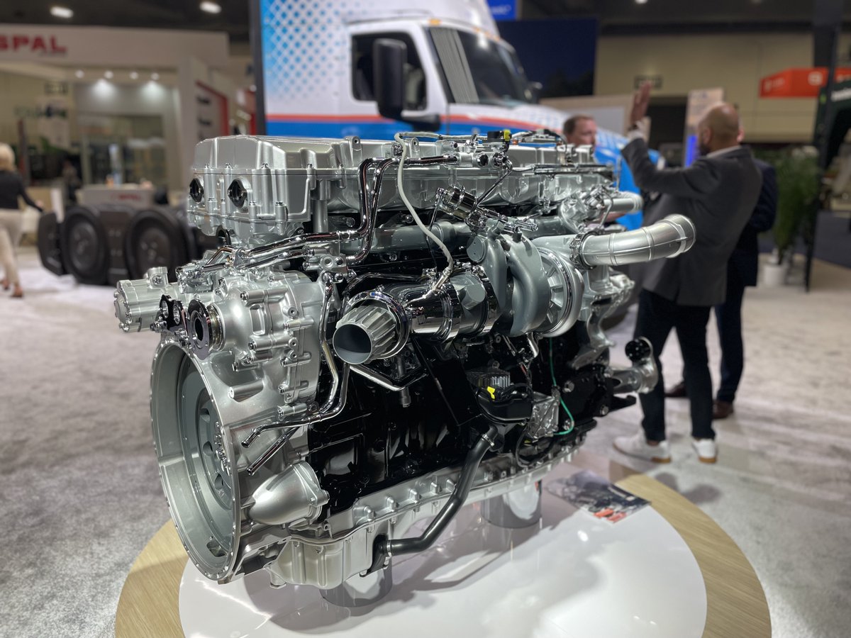 IntnlTrucks's tweet photo. Did we mention we also brought the International® S13 Engine to ACT Expo? 

With superior fuel efficiency and less time burning off soot, the S13 not only makes it better for your bottom line. Be sure to stop by International® Truck Booth #2545 to see it for yourself. https://t.co/glf3U3aPCG