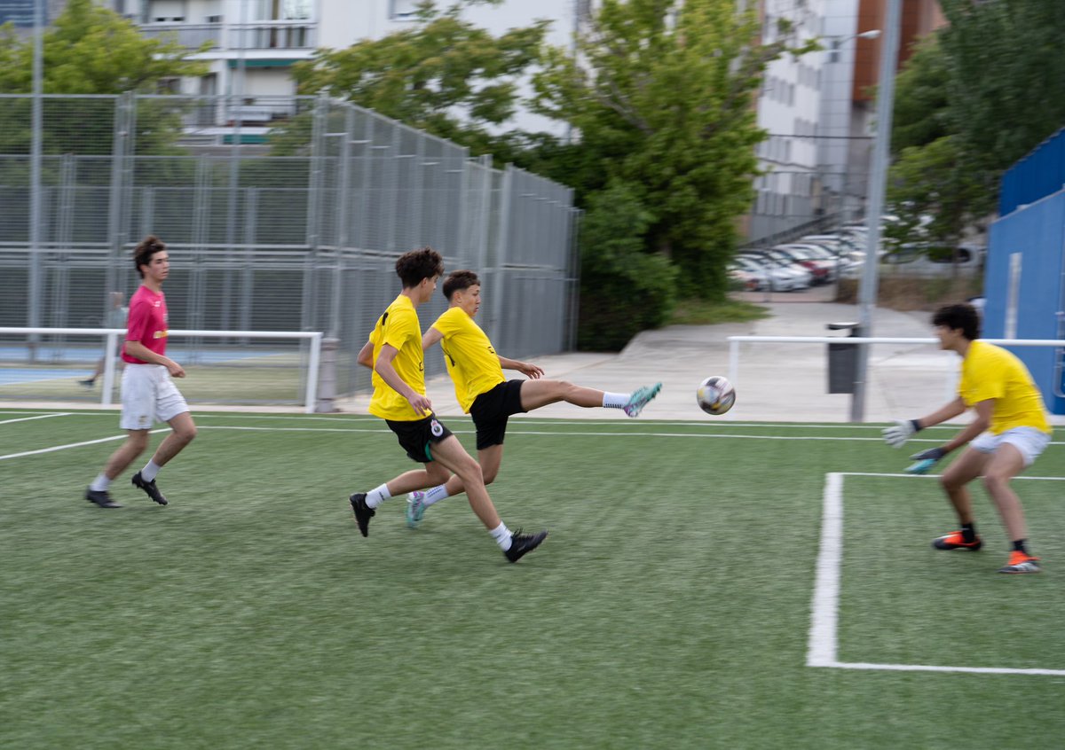 Archer_JugadorDeFutbol tweet media