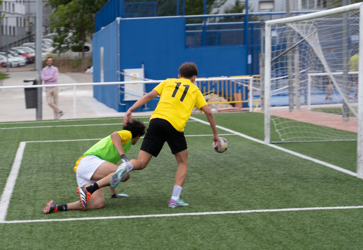 Archer_JugadorDeFutbol tweet media