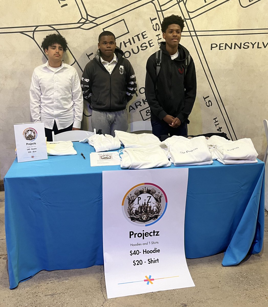 RooseveltCTE's tweet image. Last night at @CapTurnaround, our Business Management scholars had a great time at BUILDFest DC! Our young entrepreneurs were able to sell their products &amp;amp; participate in pitch challenges. One of our teams came in 3rd place. Congratulations! #BUILDFestDC