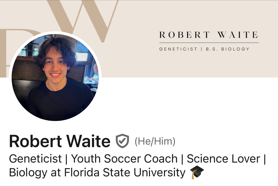 fishhr_'s tweet photo. Hey guys go connect with me on LinkedIn if you’re a super cool career adult person 🤓🤓🤓
and if not it’s fine I know you are all like 13 so maybe in a few years 🤞🏼 https://t.co/cInTKJIob6