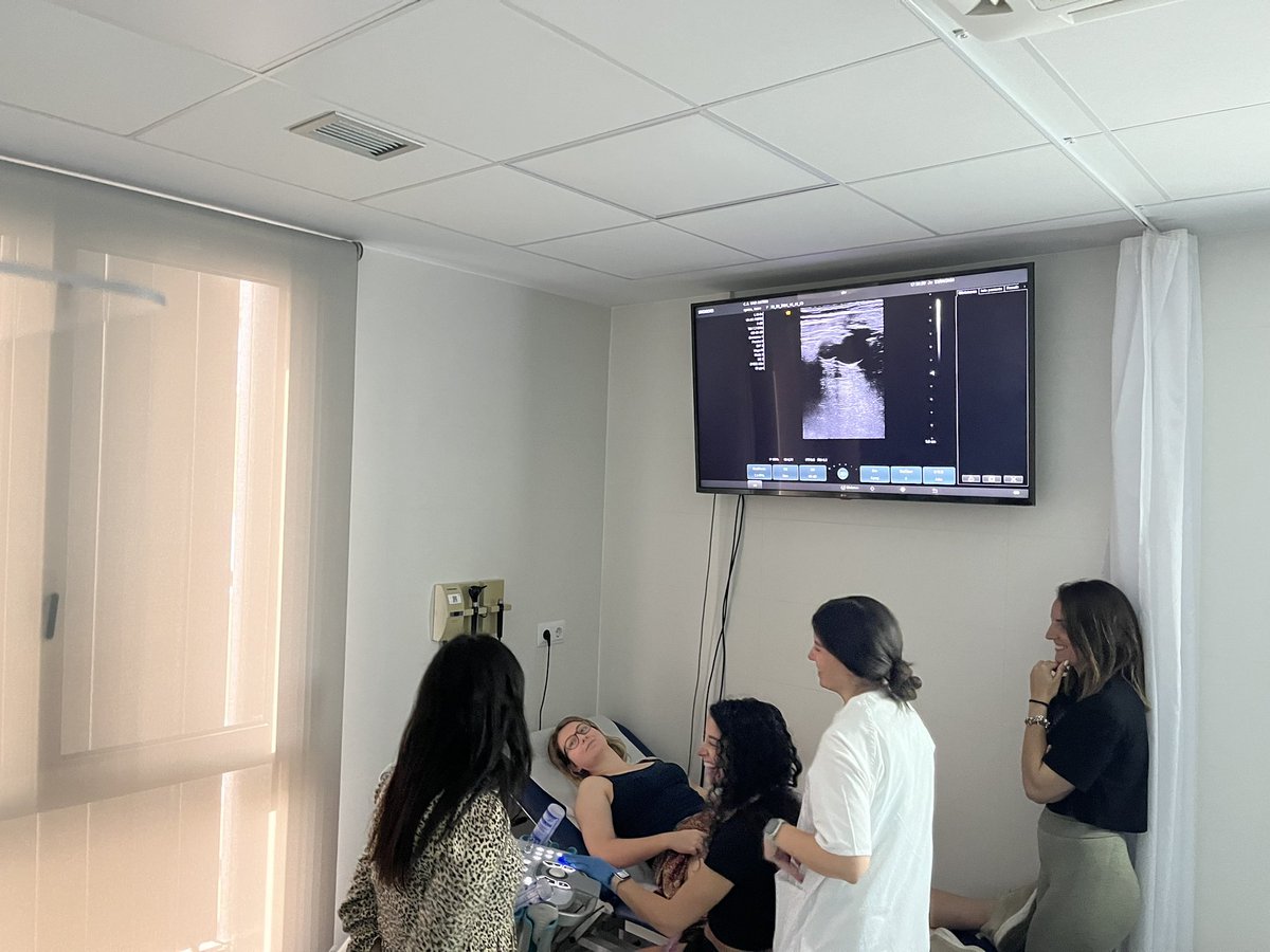 Esta tarde taller de ECO TVP para los R3 de MFyC U docente <a href="/Area2Cartagena/">@Area2Cartagena</a> y área 8 con <a href="/carmenpcg/">CARMEN PEREZ-CRESPO (CPC)</a> <a href="/alfmi70/">Alfonso Miguel Muñoz Ureña</a> ,Almudena y <a href="/AlbaCPC91/">Alba Castañeda Pérez-Crespo</a> 
En <a href="/CS_SanAnton/">Centro de Salud San Antón</a>