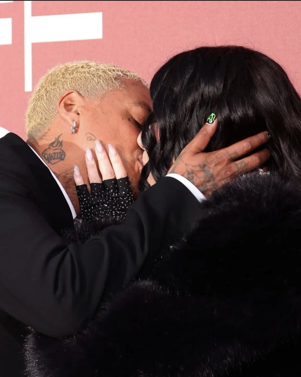 NikNik_Nichole's tweet photo. So, we’re doing PDA now?! ☺️ #cher &amp; #AlexanderEdwards at the #amfar event in Cannes. Pics via @TCherUniverse IG https://t.co/9agp9Ontw5