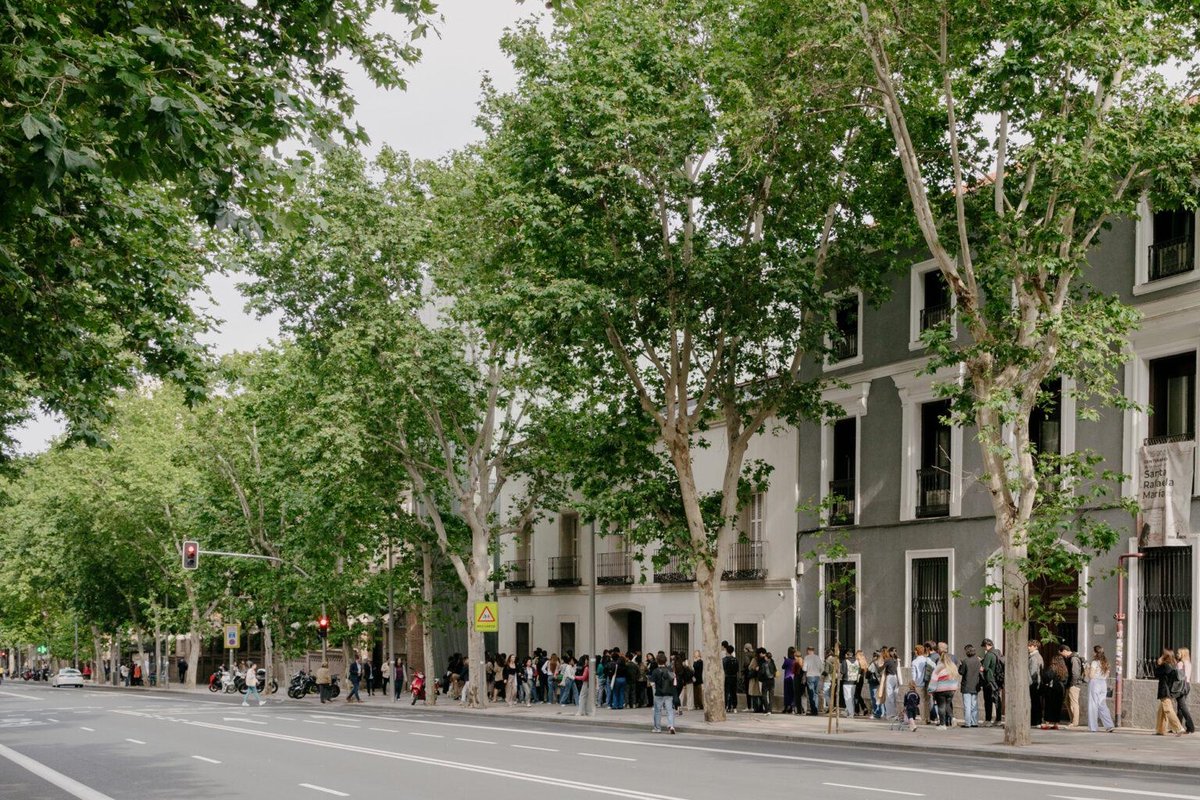 IS_UrbanHealth's tweet photo. Amazing turnout yesterday at the @NormanFosterFdn #HealthyCities Public Debates series!

We had a great time participating in this inspiring event where our ED @gsebag along with colleagues from @ISGLOBALorg &amp; many more explored the intersection of #healthcare and #urban living! https://t.co/YlDmdUUvt6