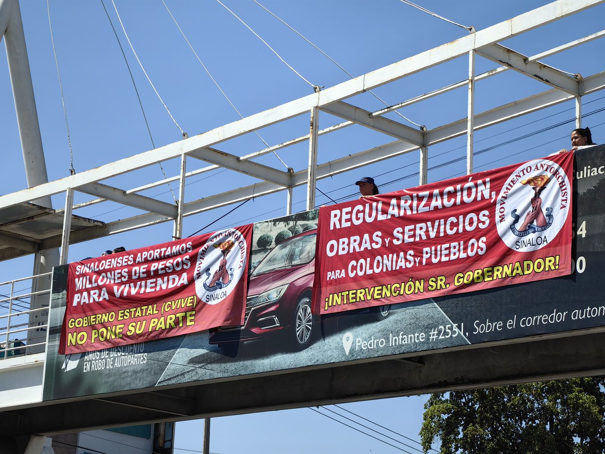 Sinaloenses organizados en <a href="/AntorchaSinaloa/">Movimiento Antorchista de Sinaloa</a> piden la intervención del gobernador <a href="/rochamoya_/">Rubén Rocha Moya</a> ya que <a href="/SebidesOficial/">Secretaría del Bienestar y Desarrollo Sustentable</a> no resuelve el déficit de vivienda. 

#SinaloaNecesitaVivienda 
#IntervenciónSrGobernador