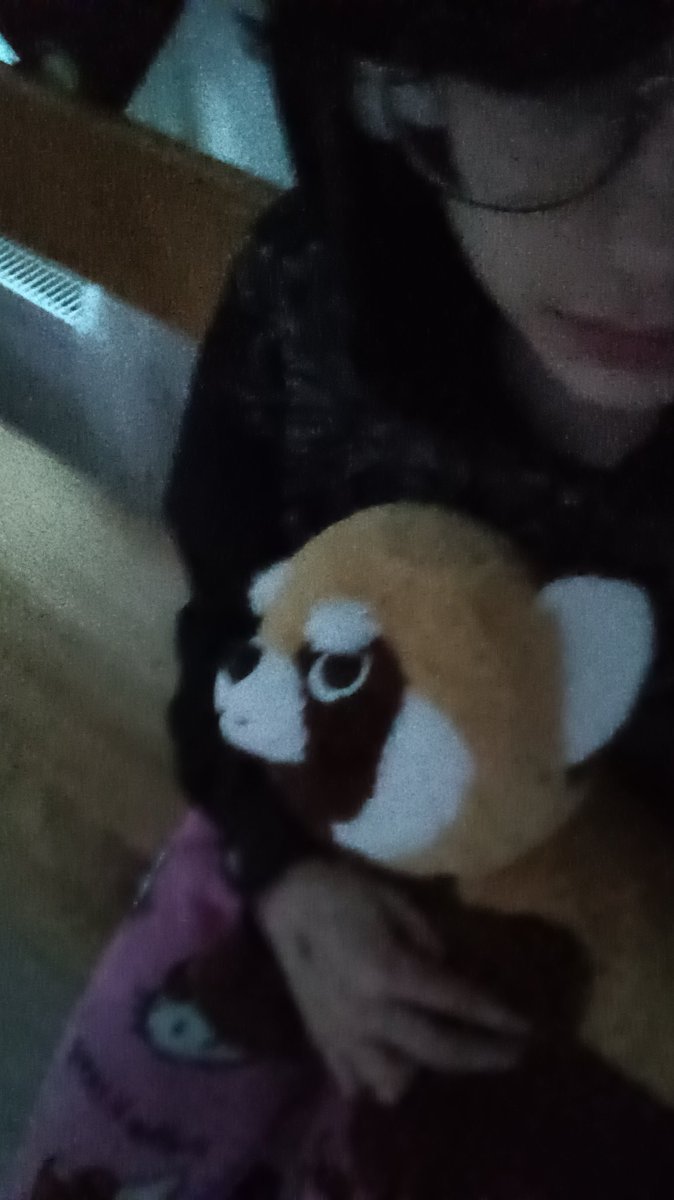SmileySH666's tweet photo. Party on school trip, if i knew its gonna happen i would bring some vodka and have fun but without bein drunk Its like meh https://t.co/j0x1VqgbRj