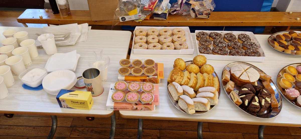 HighfieldBolton's tweet image. Thank you to everyone came to our Let&apos;s Make Every Cuppa Count morning,  donated cakes and bought cakes after school for Guide Dogs, you are amazing. £150 raised 👏 👏👏
#guidedogsfortheblind #helpingothers