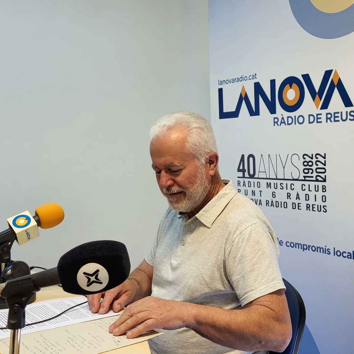 🎙 Seguim fent difusió de la 7a Primavera Musical a Vistabella ! Moltíssimes gràcies a les ràdios del #CarrerMajor de <a href="/laxarxa/">La Xarxa</a> !

<a href="/lanovaradioreus/">LANOVA Ràdio de Reus</a> <a href="/radiolaselva/">Ràdio la Selva</a> <a href="/OnaLaTorre/">Ona la Torre 107.0FM</a> <a href="/KamBrassQuintet/">KamBrass Quintet</a> <a href="/juditneddermann/">Judit Neddermann</a> <a href="/ASecuita/">AjlaSecuita</a> #primaveramusicalvistabella #femcultura #lasecuita