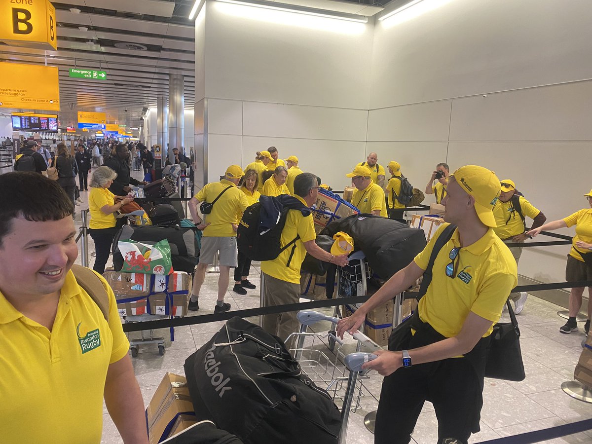 marywatkins7's tweet photo. It’s started !! 18 volunteers and 39 x 23kg bags arrived at Heathrow airport. The 17th annual tour to Rwanda with @RwandanRugby flying with @FlyRwandAir https://t.co/vrTYc78f55