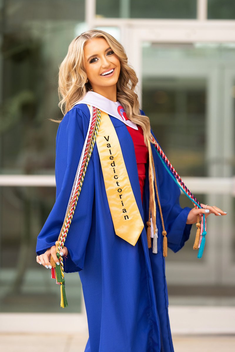 We are so proud of our Senior Macy Mose whose hard work on and off the mat earned her Valedictorian of the Class of 2024. Macy also earned National Merit Scholar and Oklahoma Academic All-State. She will be attending SMU in the fall. ♥️💙

#foreverspartans | #classof2024