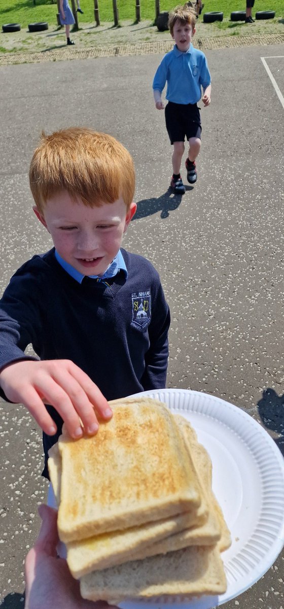 St Ninian's P1/2 tweet media