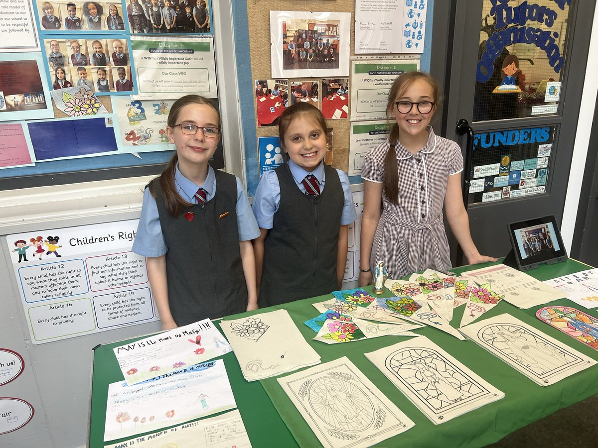 StCharlesGla's tweet photo. Our #FaithCommittee explained the work they have been doing to ensure that learners in our school grow in #Love and #Faith and that they are understanding of all faiths. They shared that this month they are promoting #MarianDevotion. They had organised some activities for our visitors to do which they could then take home to display. #CommunityOfFaith #LeadershipEvent #Diversity #Equalities